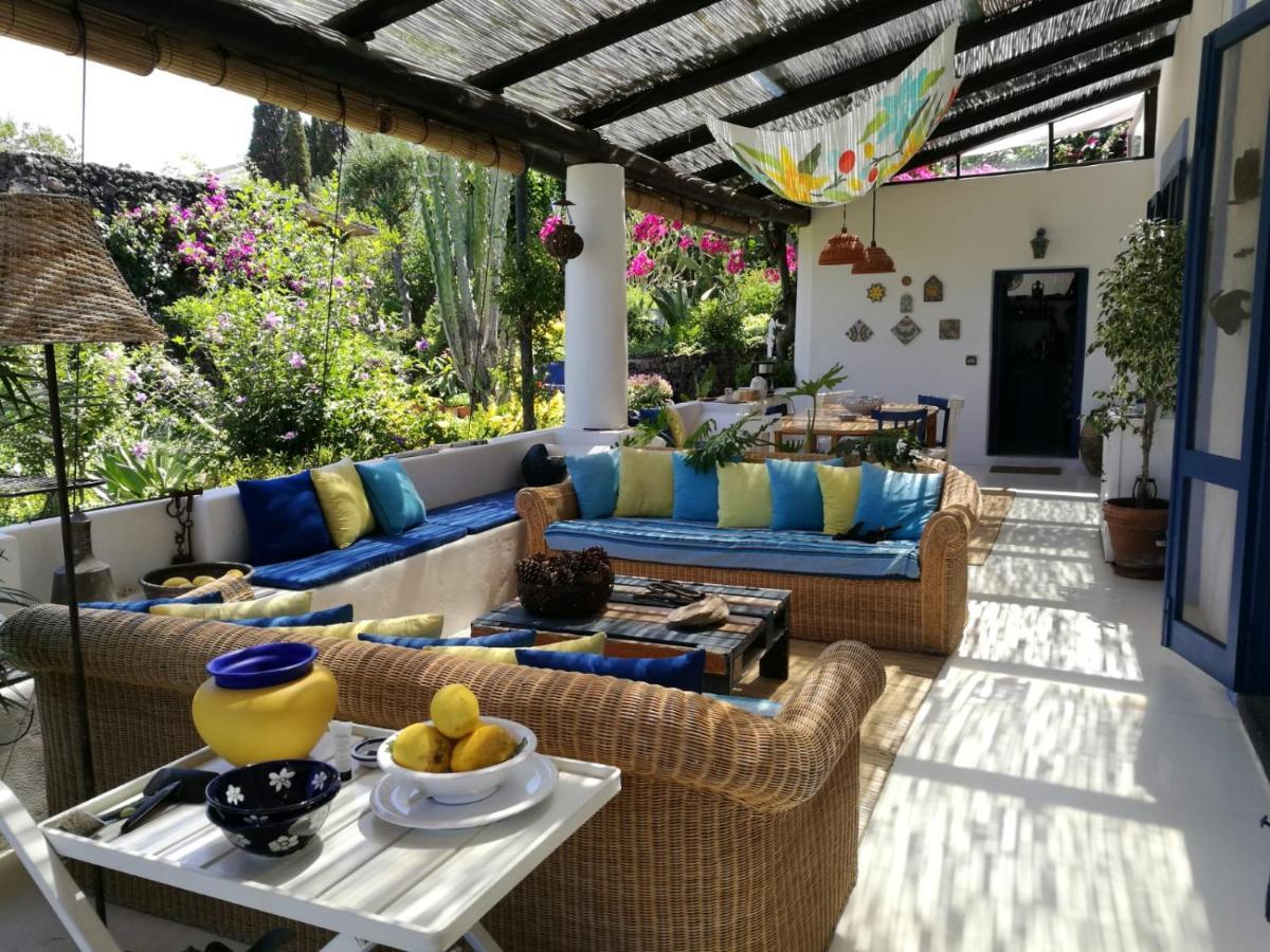 Hotel La Rosamarina Stromboli Exterior foto