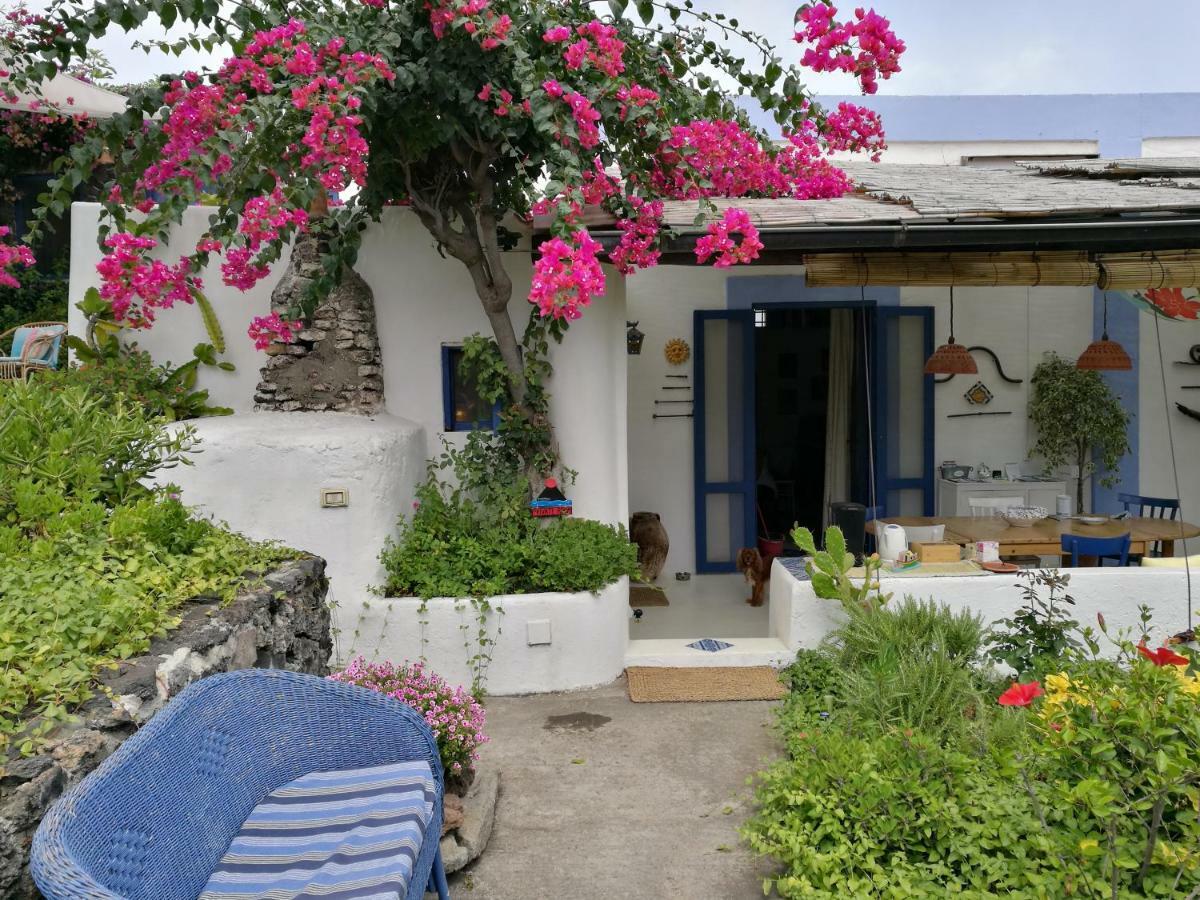 Hotel La Rosamarina Stromboli Exterior foto