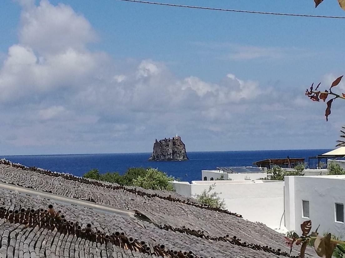 Hotel La Rosamarina Stromboli Exterior foto